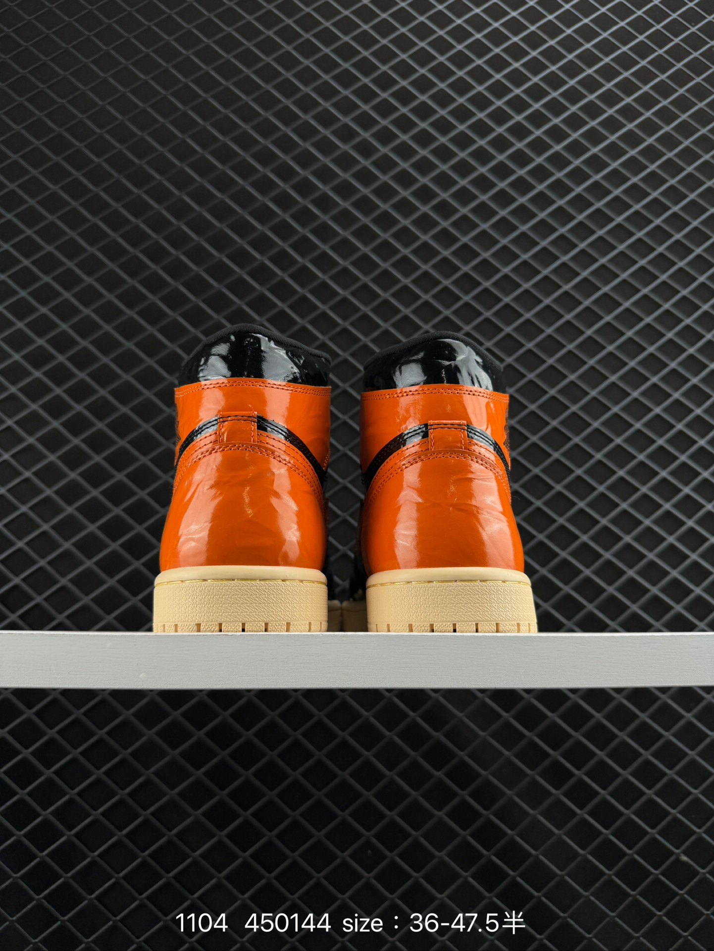 Nike AIR JORDAN 1 RETRO HIGH